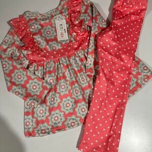 New Pete & Lucy 2 piece Set Soft Size 10/12